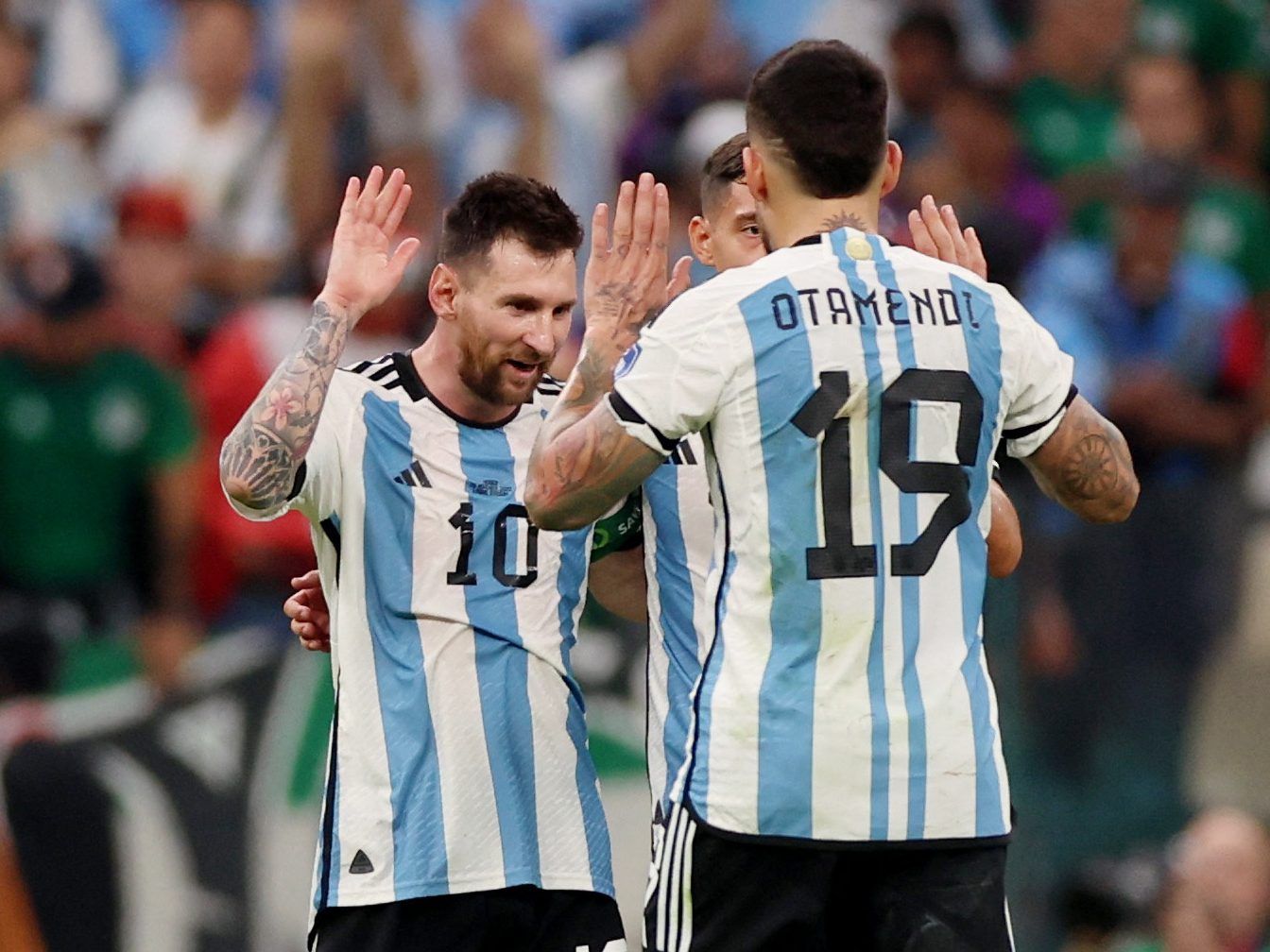 Messi leads Argentina to win over Mexico at World Cup