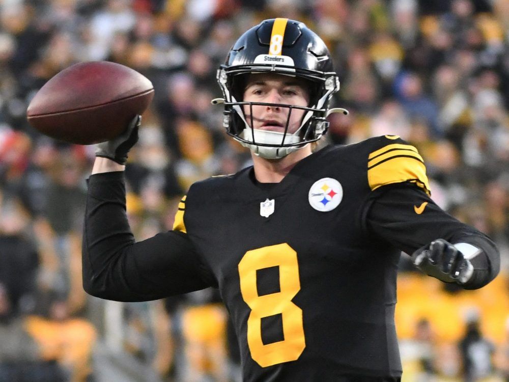 Pittsburgh's Offense Struggles In Second Half In 37-30 Loss To