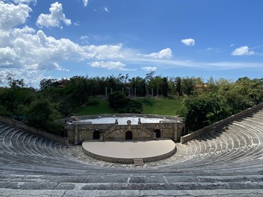 5,000-seat Grecian style amphitheatre that has seen plenty of stars on its outdoor stage, including Frank Sinatra.
