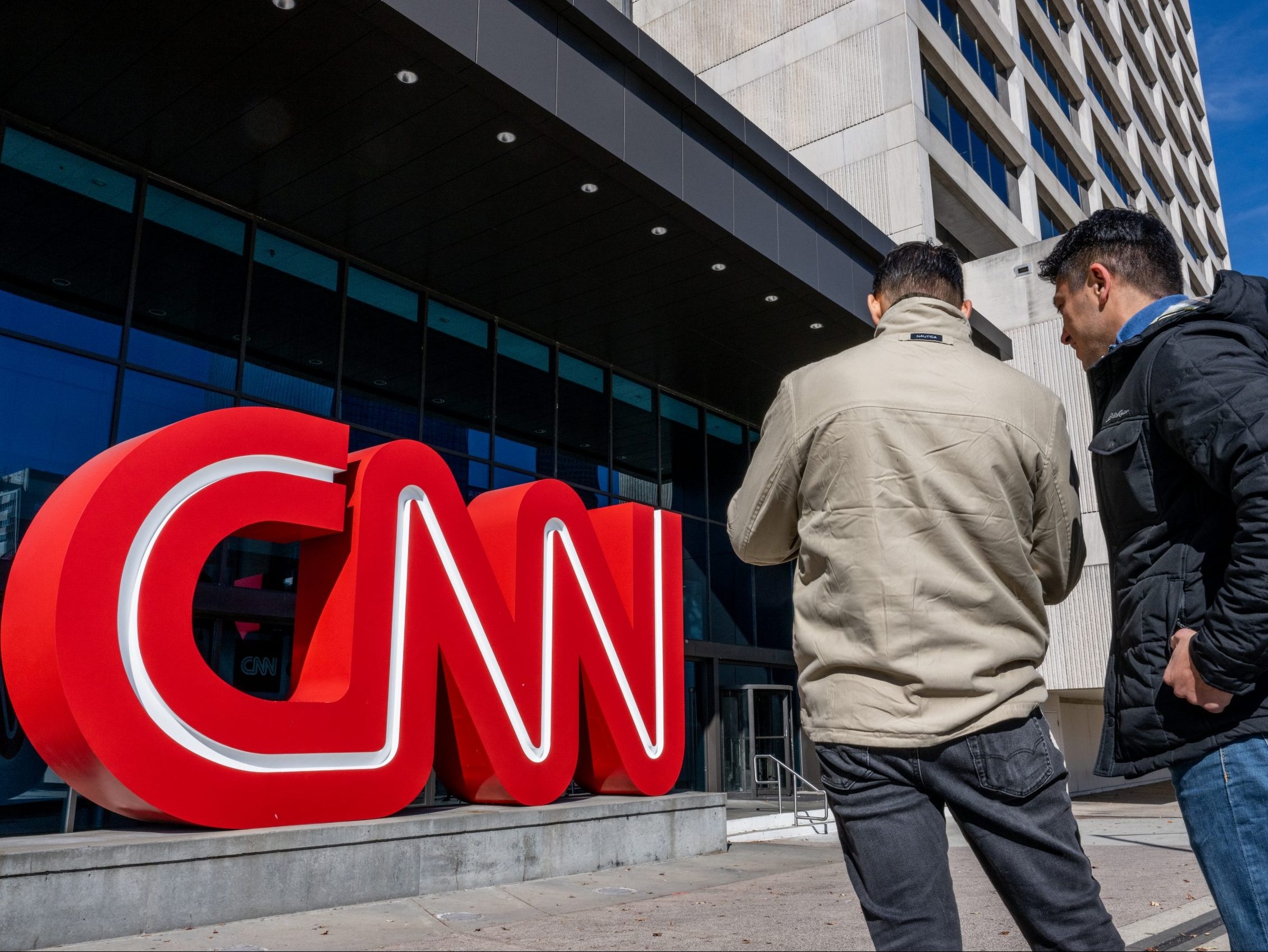 CNN informs employees that layoffs are under way Memo Toronto Sun