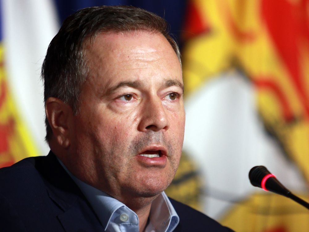 kenney-to-feds-over-coutts-blockade-your-guy-screwed-the-pooch