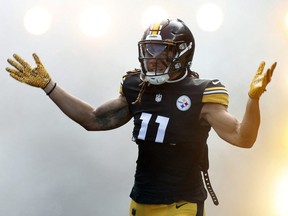 Oct 16, 2022; Pittsburgh, Pennsylvania, USA;  Pittsburgh Steelers wide receiver wide receiver Chase Claypool  reacts as he takes the field to play the Tampa Bay Buccaneers at Acrisure Stadium. Pittsburgh won 20-18.