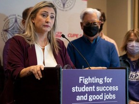 Laura Walton, head of the CUPE education workers union, went from top of the world to endorsing a deal she clearly hates, writes columnist Brian Lilley.