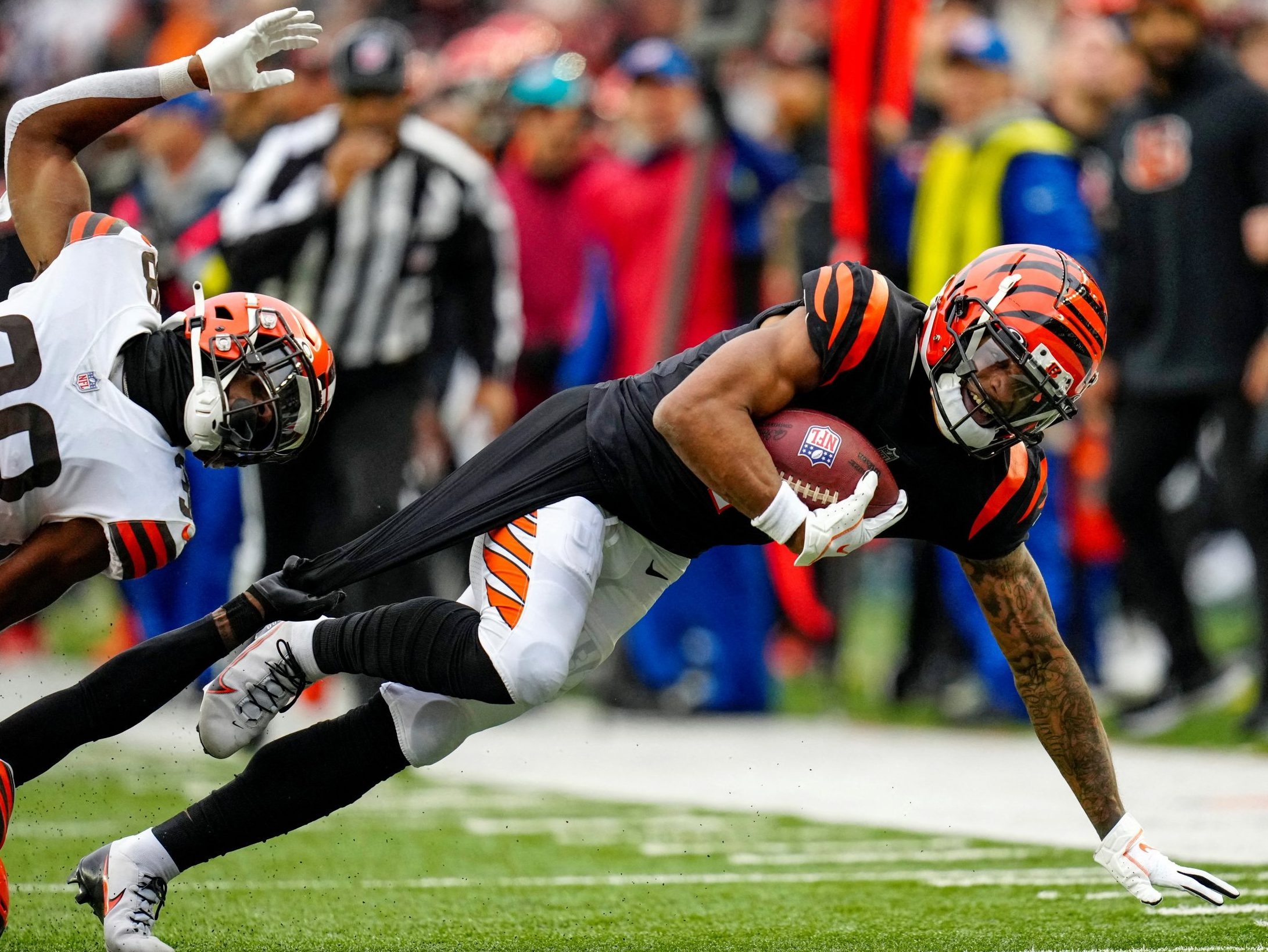 NFL playoffs: Bengals look to unseat Chiefs as top dog in AFC