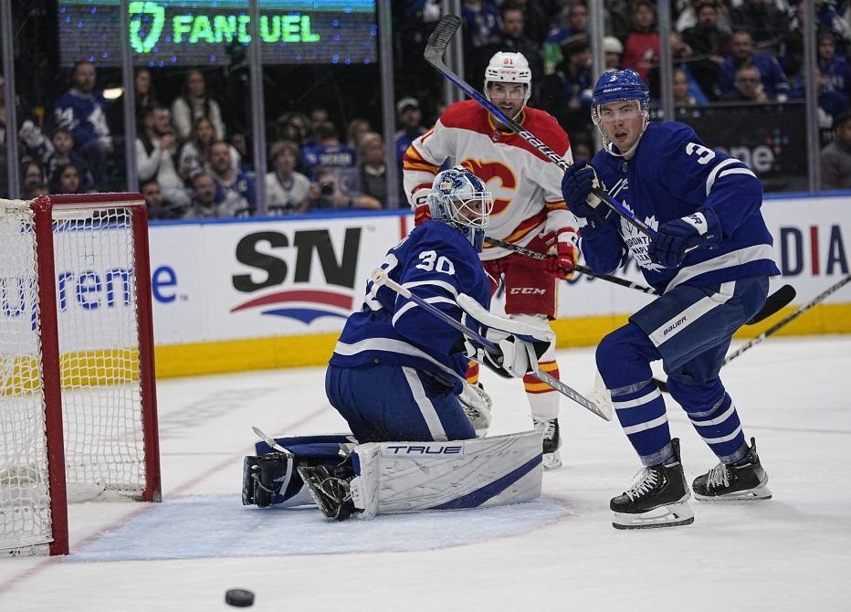 Leafs' Nick Robertson embraces opportunity to be a role model for
