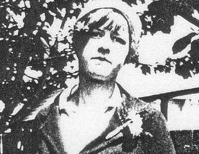 The brutal 1921 murder of teenager Mabel Mayer has never been solved. FIND A GRAVE