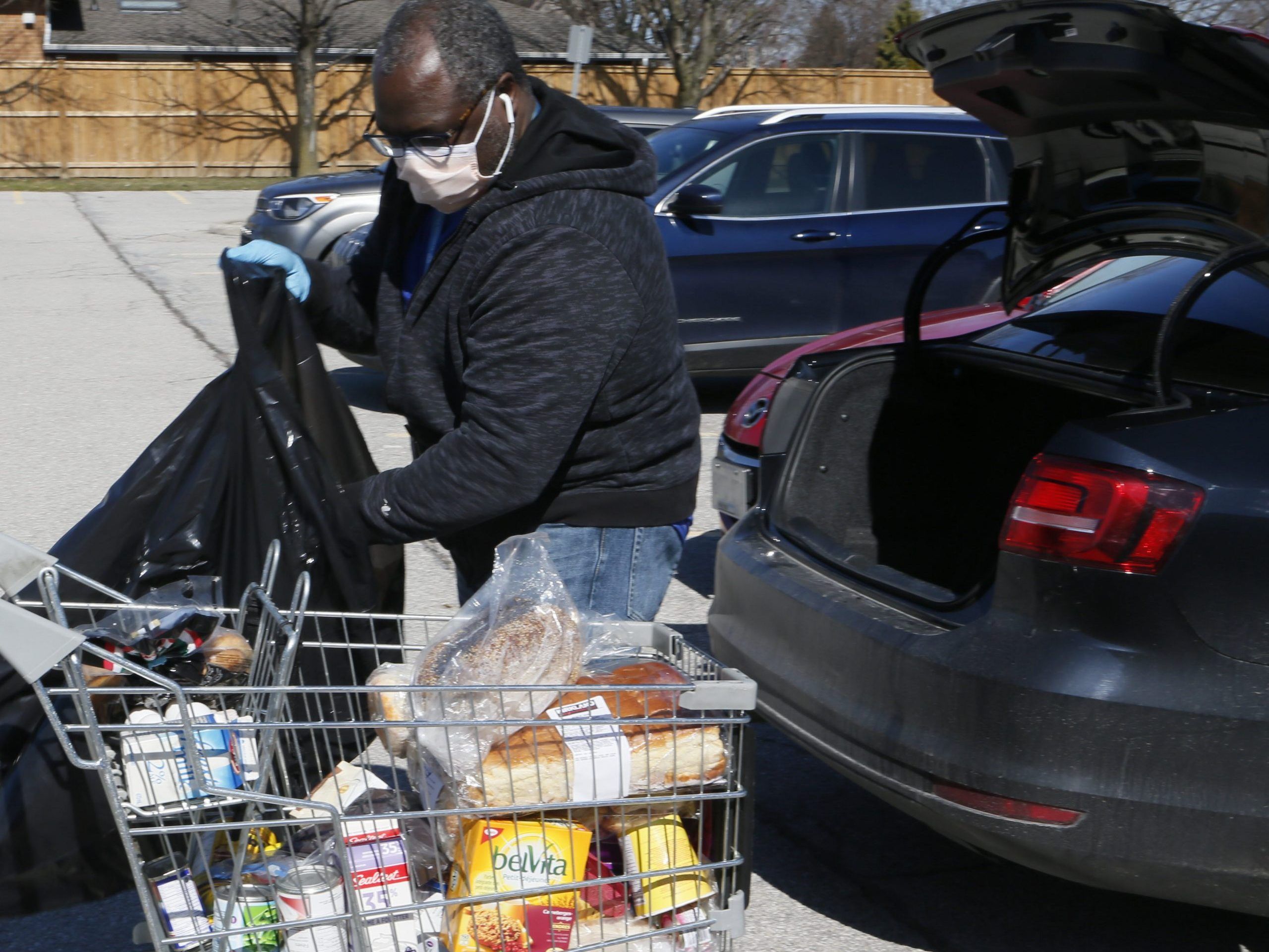 Canadian Generosity Hits 20 Year Low According To Study Toronto Sun   Salvation Army Scaled E1671041744769 