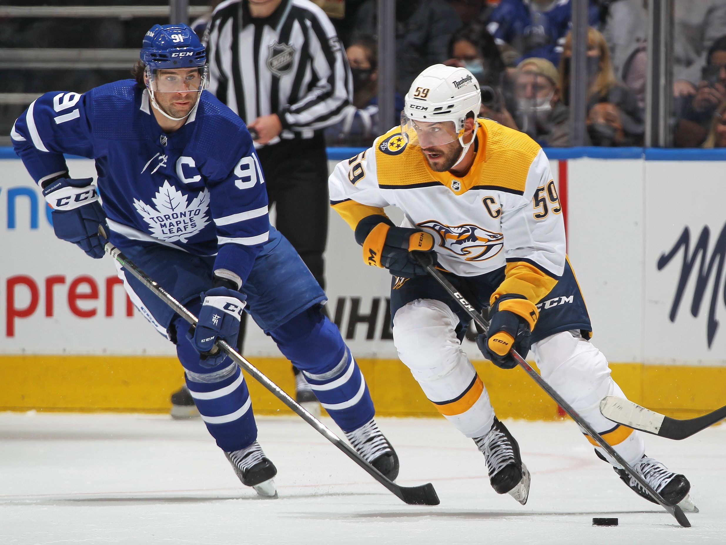 Nashville Predators at Tampa Bay Lightning odds, picks and predictions