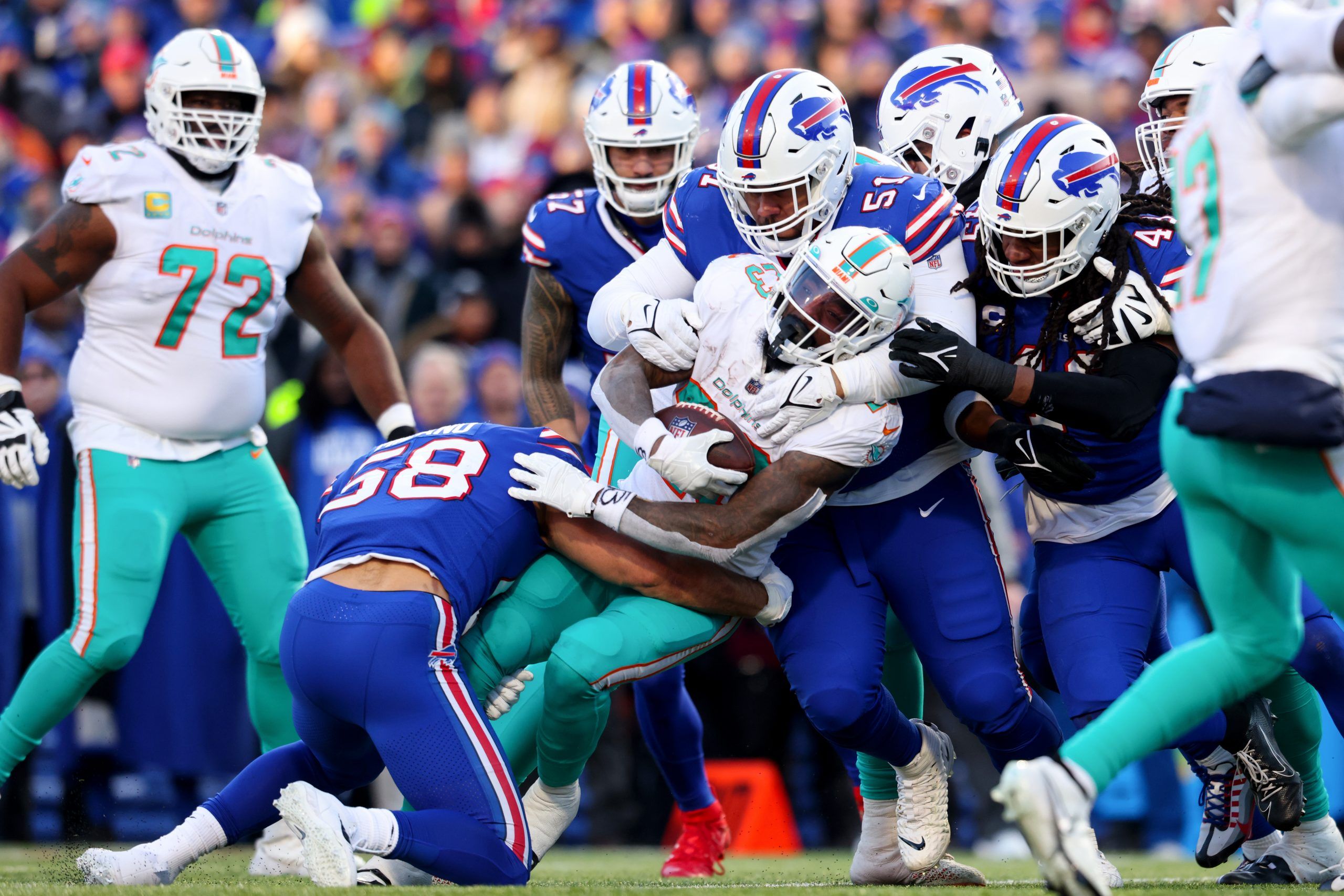 Dolphins season ends after thrilling 34-31 wild-card loss in Buffalo