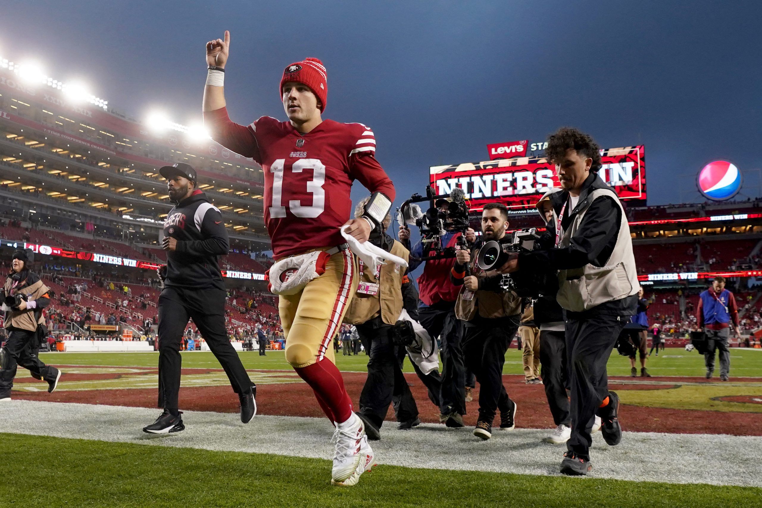 Photos: 49ers win Wild Card playoff over the Seahawks at Levi's