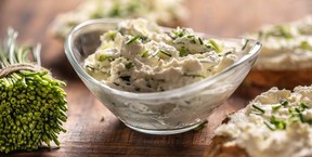 Dairy Free Cream Cheese Dip – courtesy www.eatparma.com.