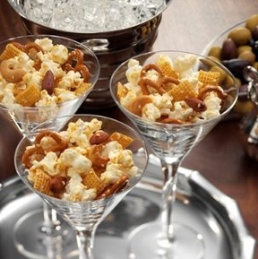 Honey sesame popcorn mix – www.readyseteat.ca.