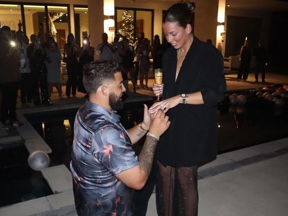 Blue Jays pitcher Alek Manoah proposes to girlfriend