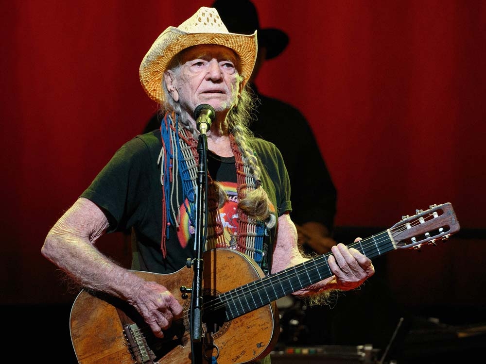 Willie Nelson to celebrate 90th birthday at allstar concert