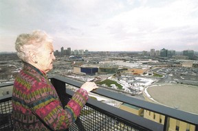 Mississauga Mayor McCallion stops and looks over the city from the Mississauga City Hall as she turns 80, Feb. 14, 2001. (Veronica Henri/Toronto Sun)