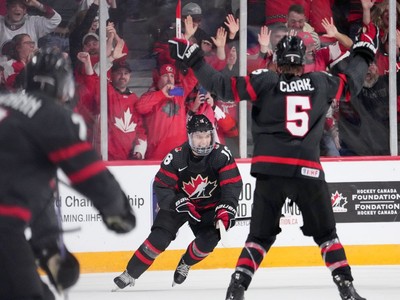 Connor Bedard wins it for Canada in OT with a ridiculous goal! - HockeyFeed