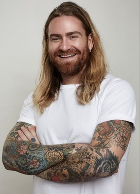 Celebrity Stylist Matthew Collins – Courtesy