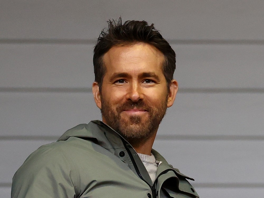 Ryan Reynolds set to revive ’80s sitcom ‘ALF’