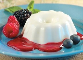 Yogurt Panna Cotta with Raspberry-Hibiscus Coulis – Dairy Farmers of Canada