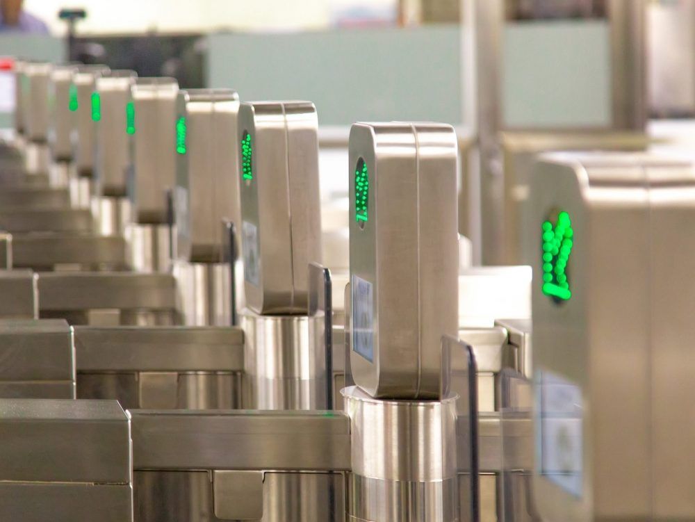 Transit fare gates