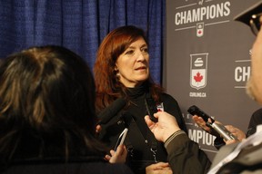 Katherine Henderson, CEO von Curling Canada, sagte, die Organisation habe ein weites Netz ausgeworfen, um den idealen Kandidaten für die Rolle des High Performance Director zu finden.