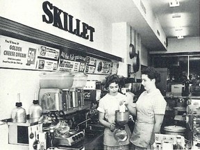 At the 39 Dartmouth Skillet, manager Gertrude Osborne (left) shows Mrs. Allen how to make Zellers' 'Gold Cup Award' coffee.