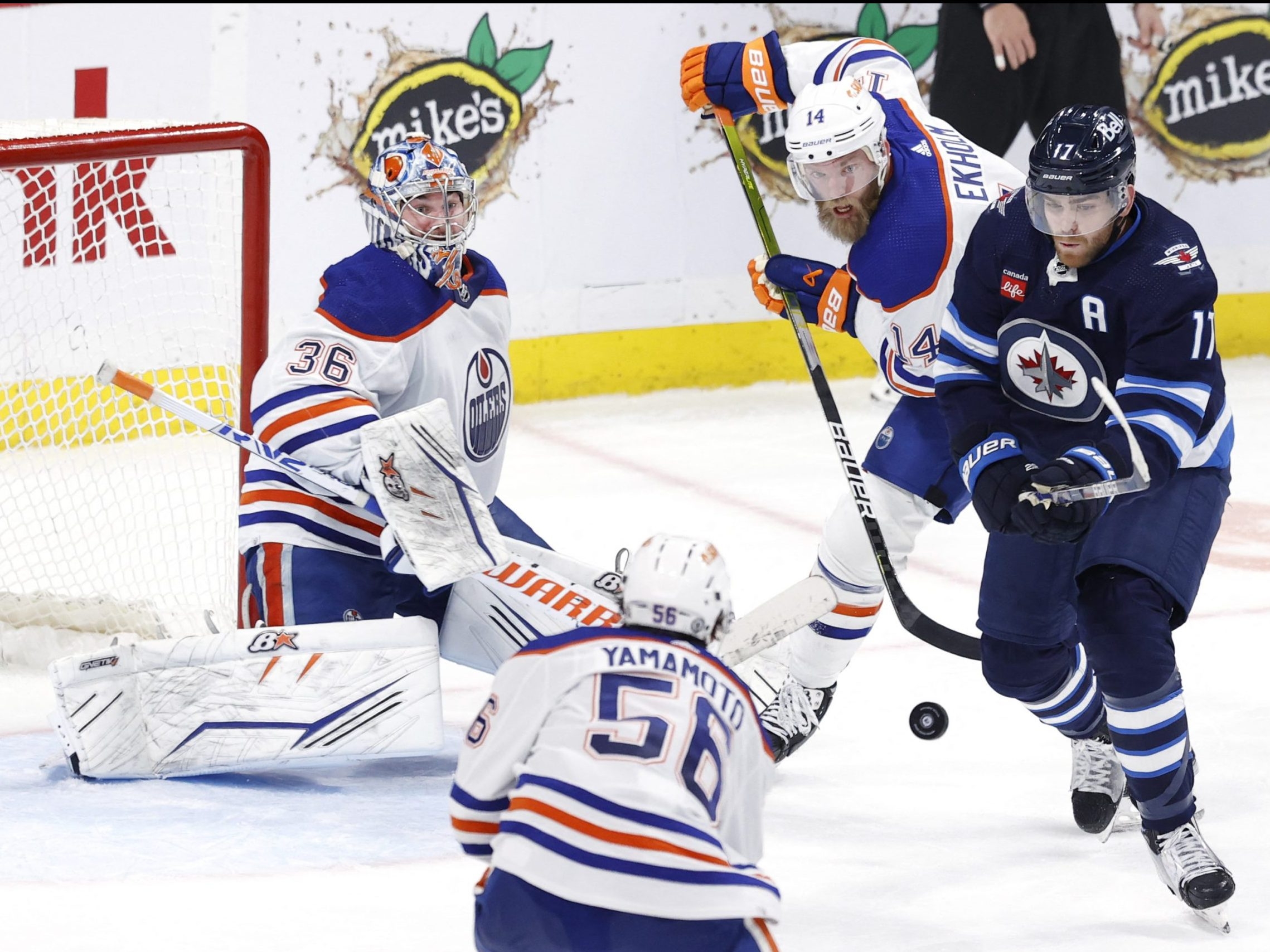 Campbell, Skinner still in a 'battle' for Edmonton Oilers starting goalie