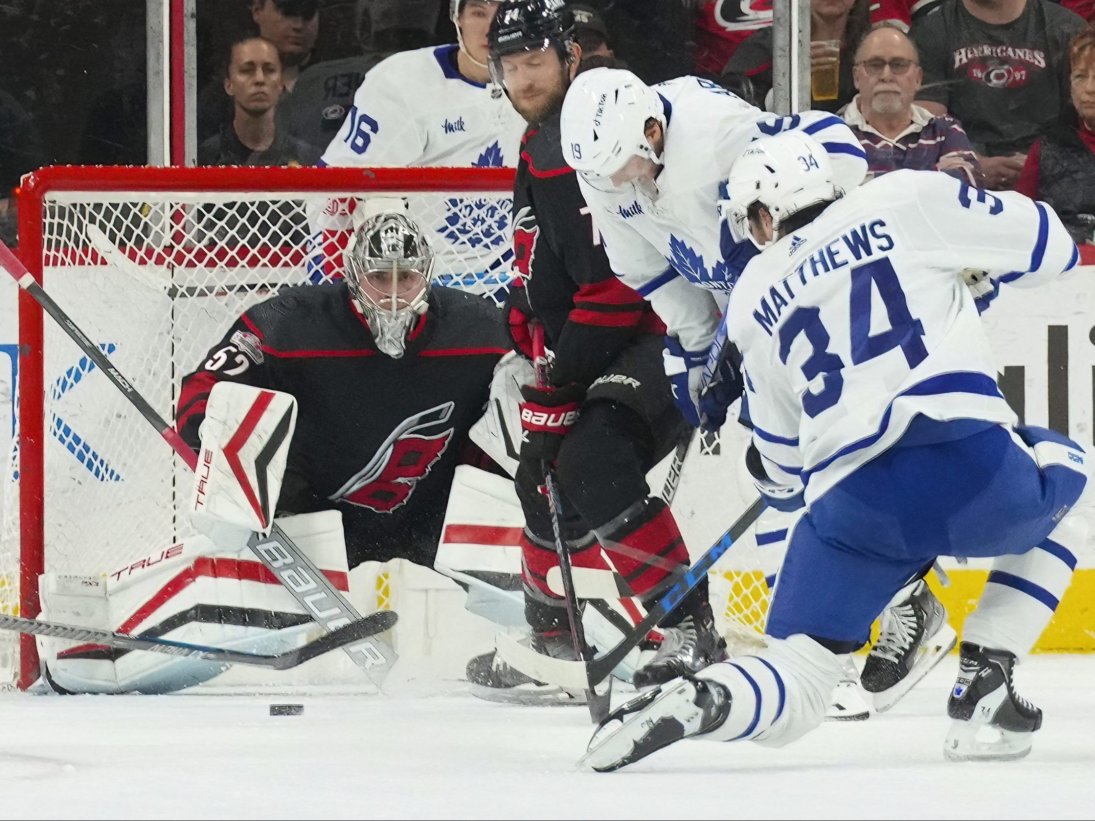 Aho's Late Goal Lifts Hurricanes Past Maple Leafs 5-3 Despite Two From ...