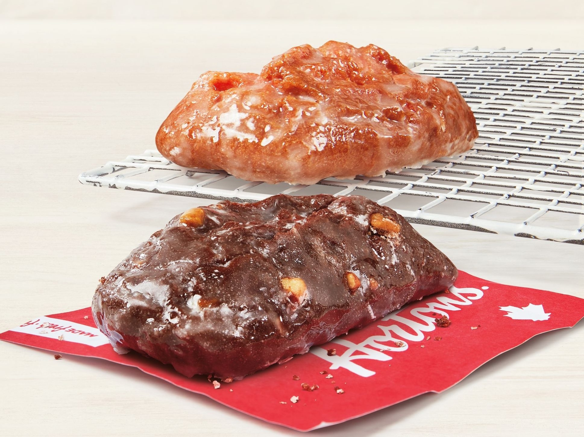 Tim Hortons Is Bringing Back 2 Donuts That Canadians Have Been Nostalgic  About 'For Years' - Narcity