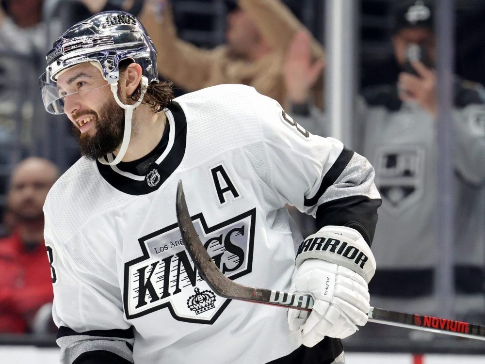 Which players have played for the LA Kings & Boston Bruins