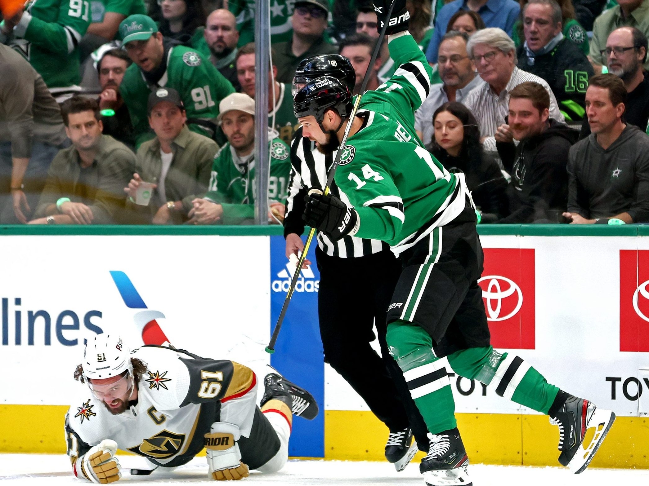 Stars' Jamie Benn ejected from Game 3: 'He made a mistake