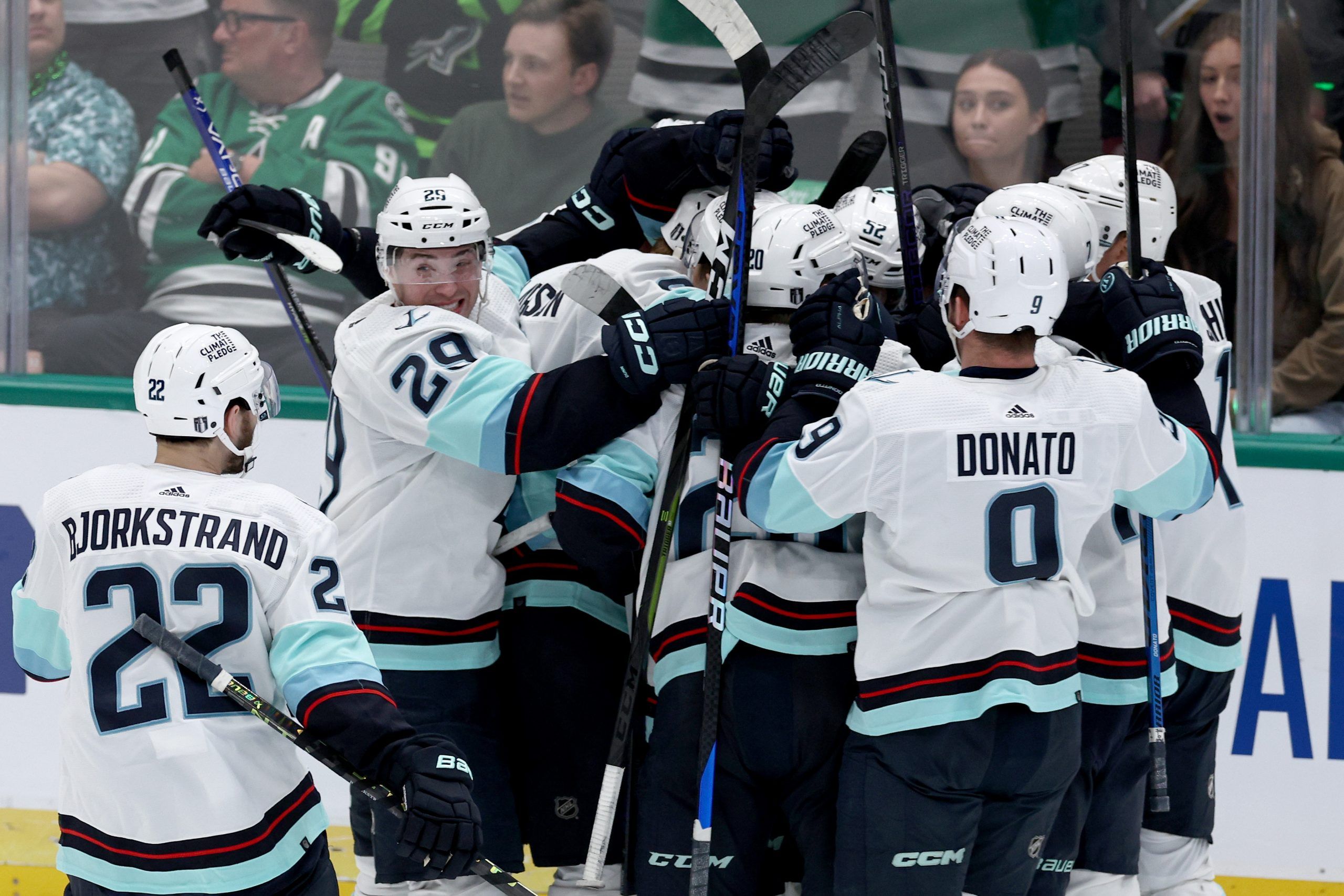 Joe Pavelski four goals in return from concussion, but Stars fall