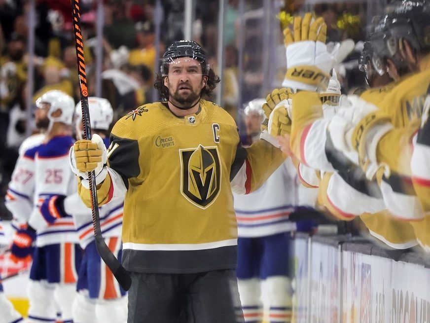 Vegas Golden Knights: Mark Stone is ridiculously good at hockey
