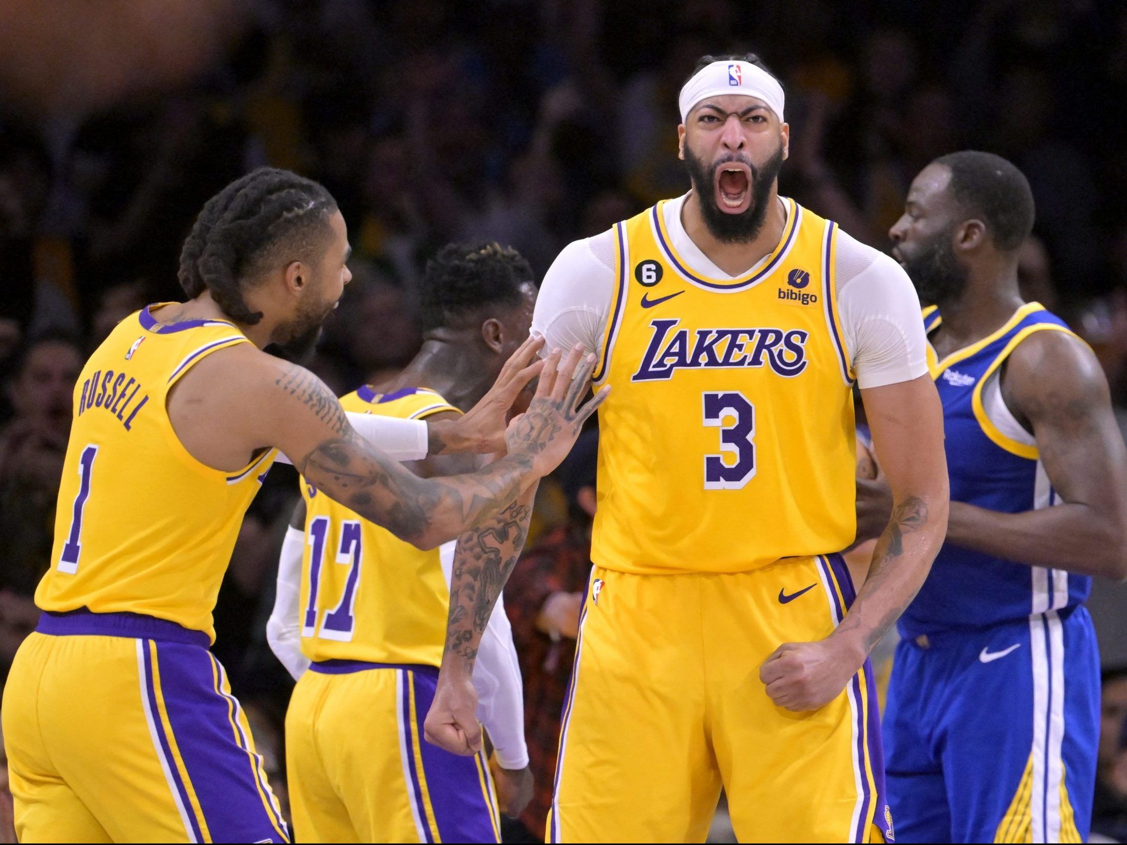 Lakers vs. Nuggets prediction, odds: 2023 NBA Western Conference