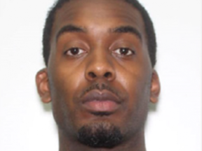A warrant has been issued for Deshawn Davis of Toronto in connection with the Wasaga Beach kidnapping of Elnaz Hajtamiri.