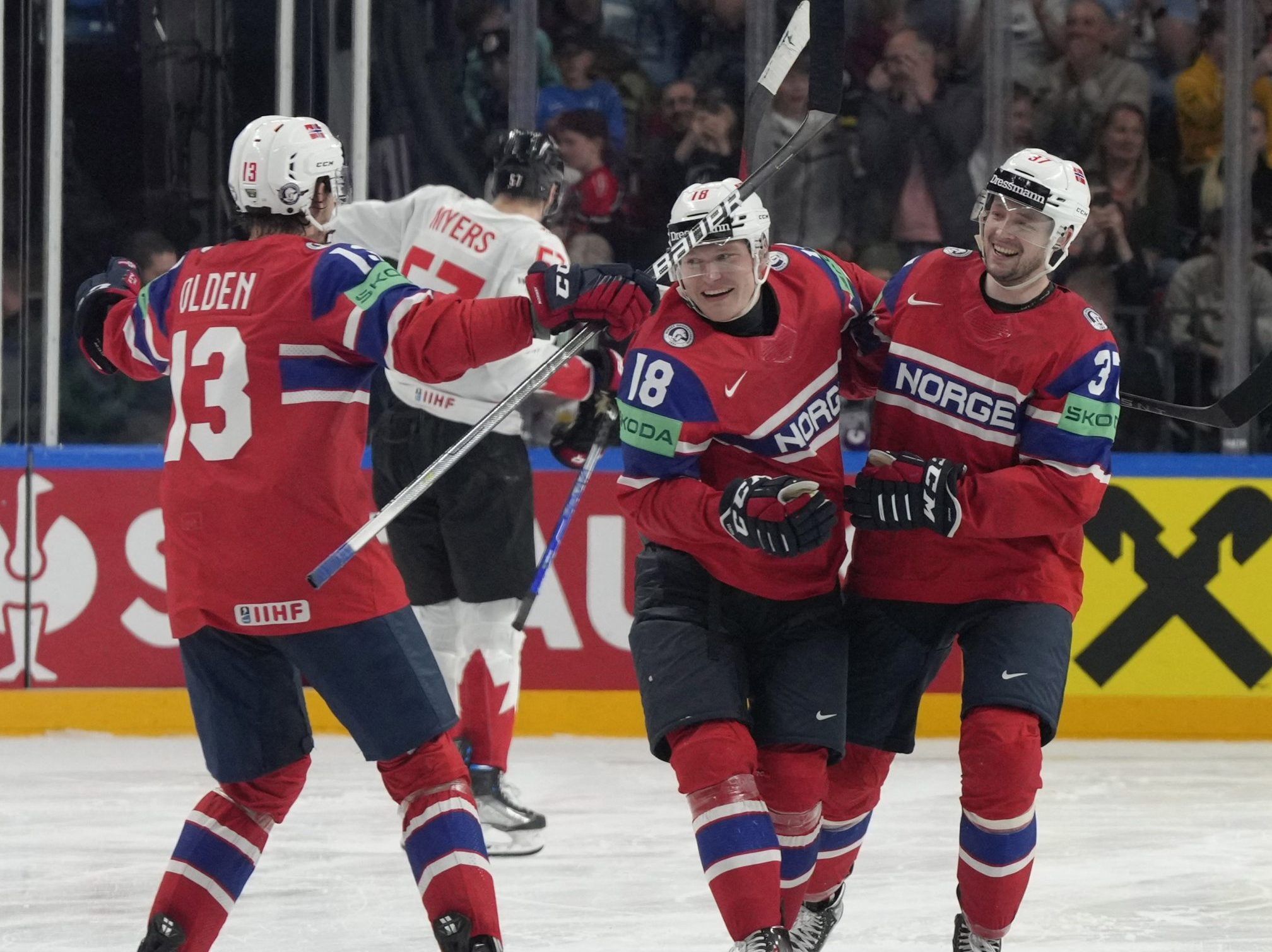 Norway stuns Canada in shootout, Sweden beats Denmark at hockey worlds Toronto Sun