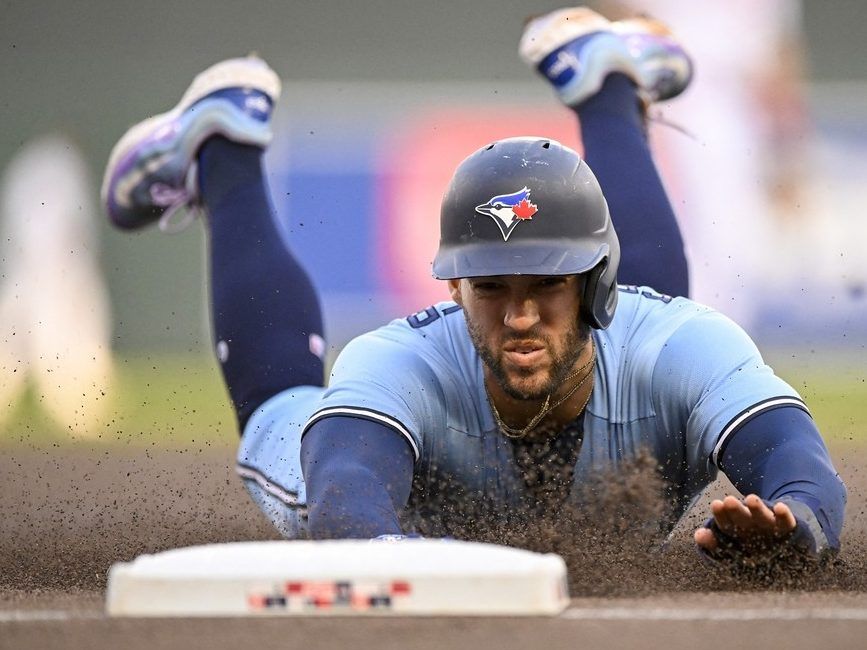 Biggio blast sparks Jays win over Twins. And a toast from Gausman