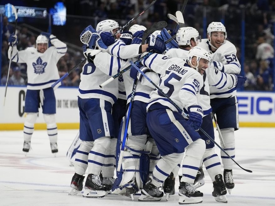 NHL playoffs: Lightning-Maple Leafs Game 6 live updates