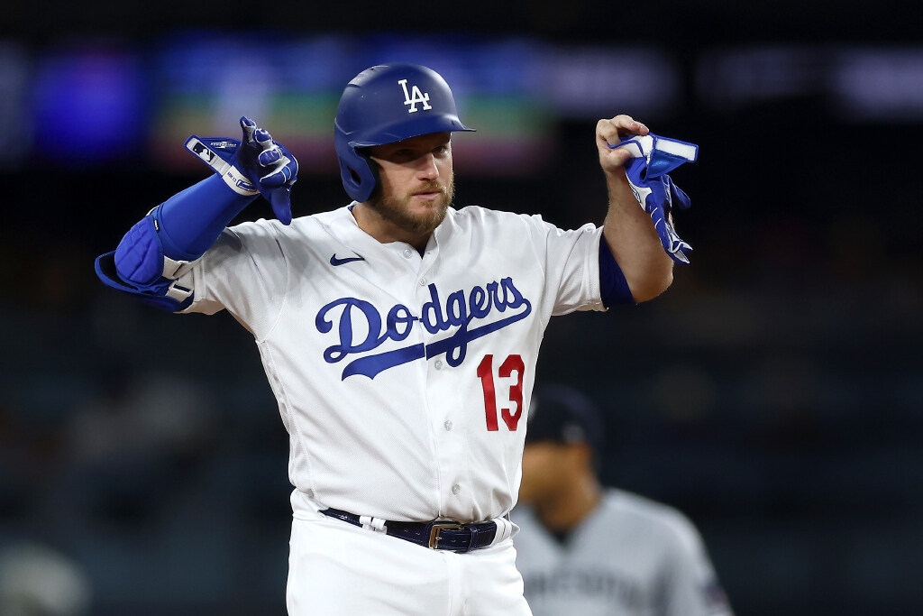 MLB Best Bets May 18: Funky Matt Muncy