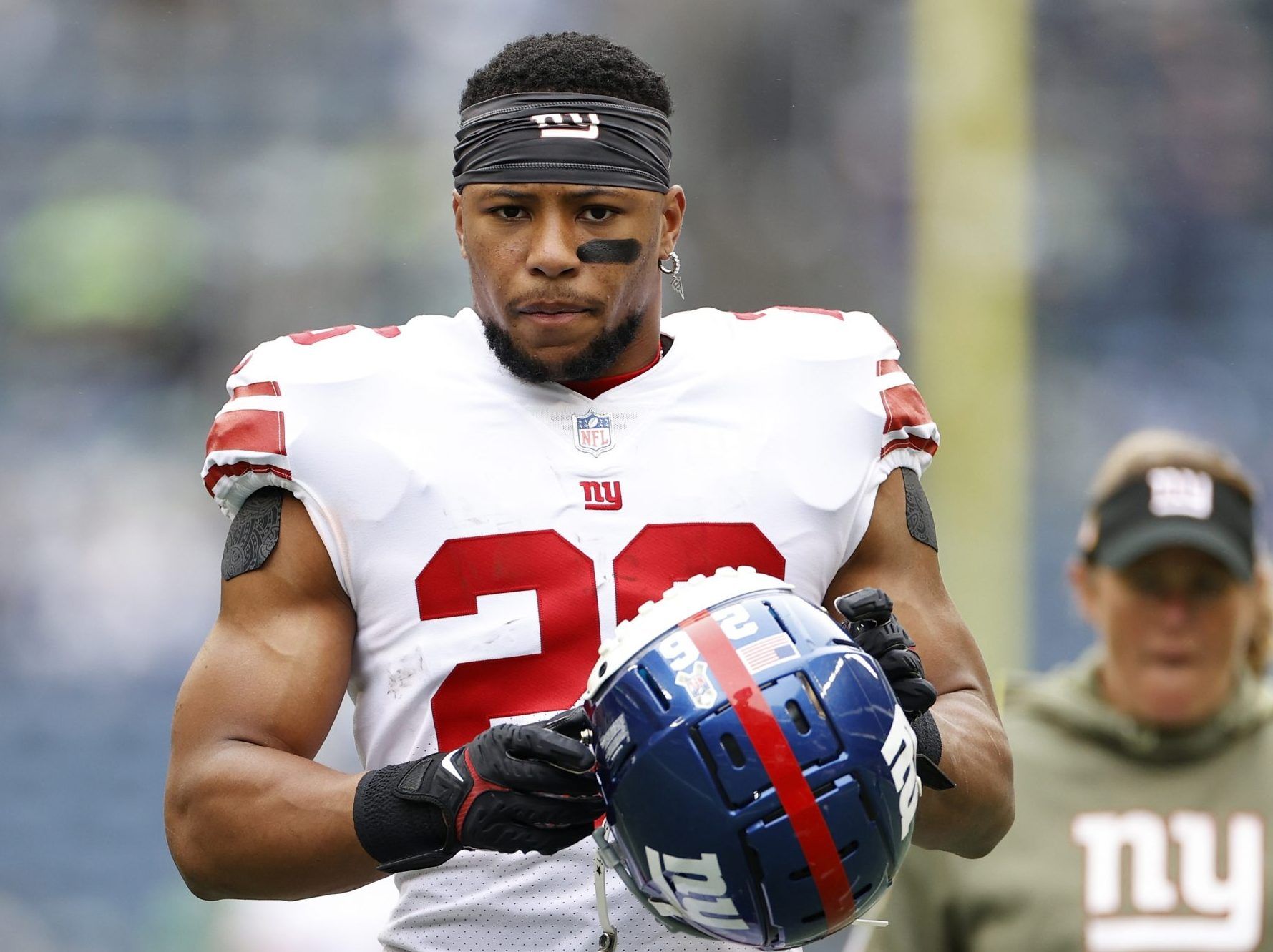 NFL FREE AGENCY: Saquon Barkley goes to Philly on busy first day ...