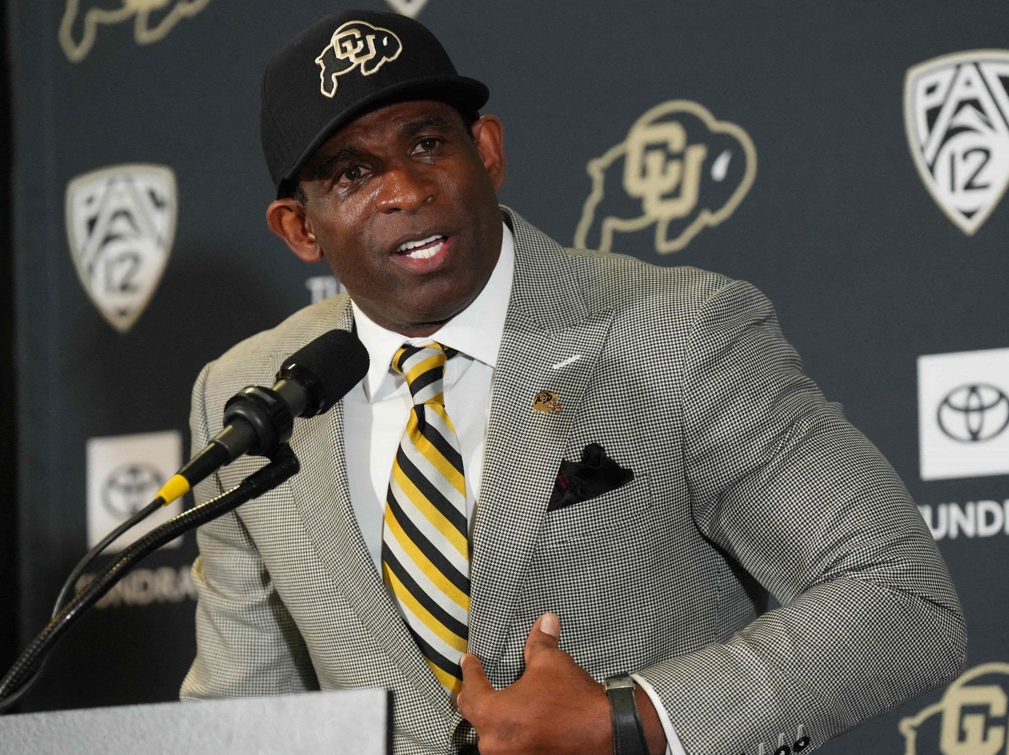 ‘Prime Time’ Deion Sanders May Need To Have Foot Amputated | Sarnia ...