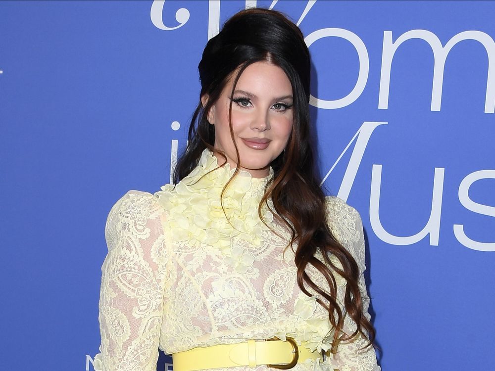 Singer Lana Del Rey Quits Instagram