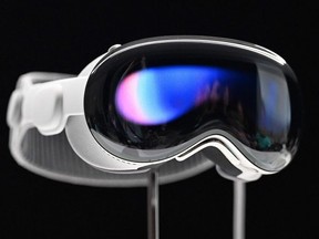 Apple aims to take a big bite out of the “mixed reality” (“XR”) space, with a futuristic ski goggle-shaped headset dubbed Apple Vision Pro.
