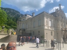 Linderhof set against the Alpine foothills. LANCE HORNBY/TORONTO SUN