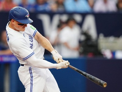 Blue Jays' super team ready for showtime with arrival of Matt Chapman