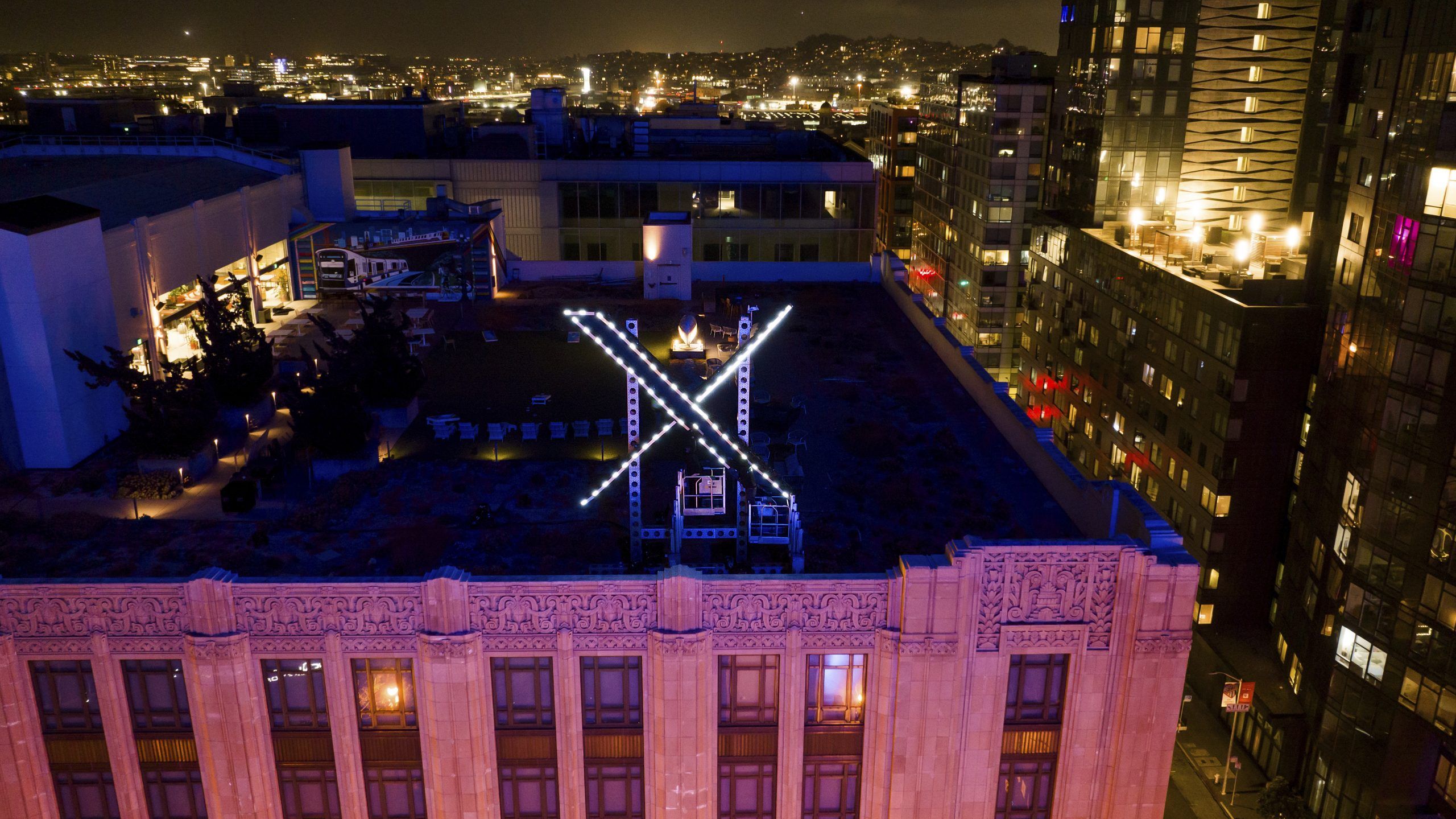 Brightly flashing 'X' sign removed from ex-Twitter's San Francisco