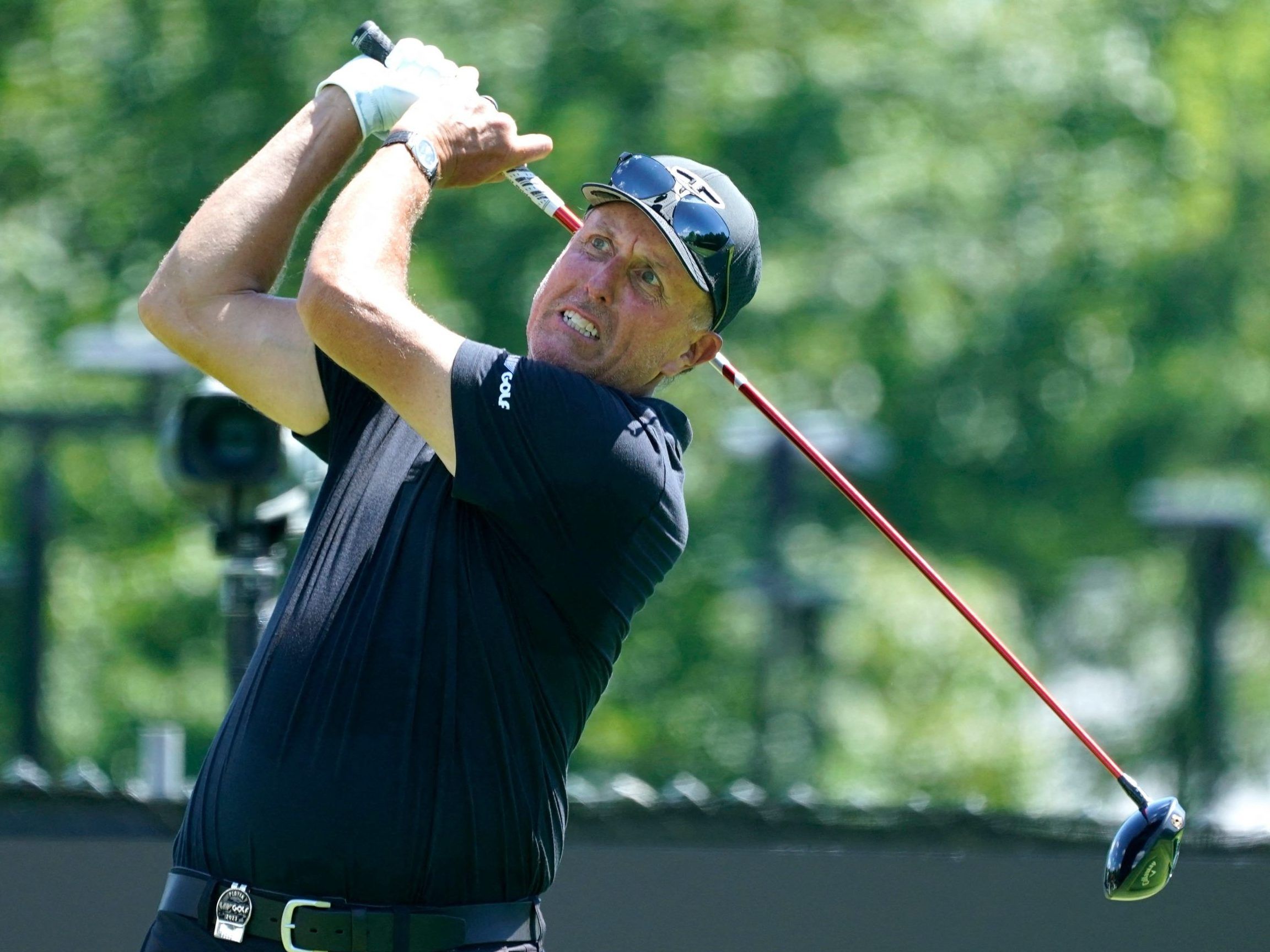 Mickelson meltdown and a 7-shot win for Cam Smith in LIV Golf Toronto