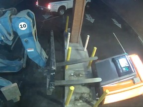 Video posted to X by the Sacramento Sheriff (@sacsheriff ) shows thieves trying to use a forklift to steal an ATM
