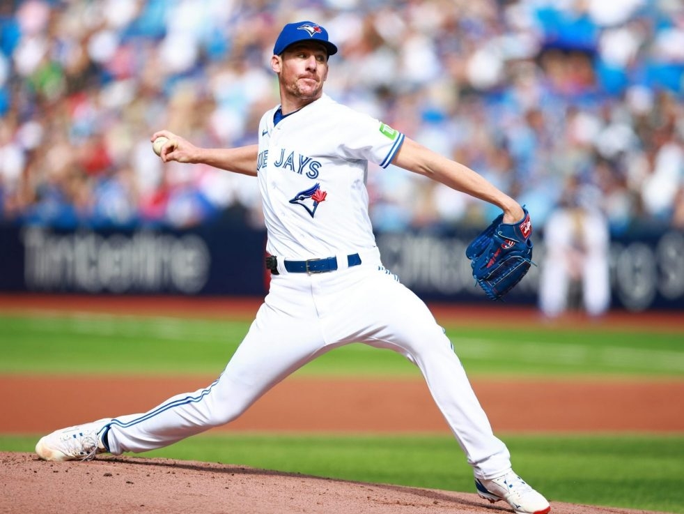 Blue Jays force extras and then finally connect for huge win