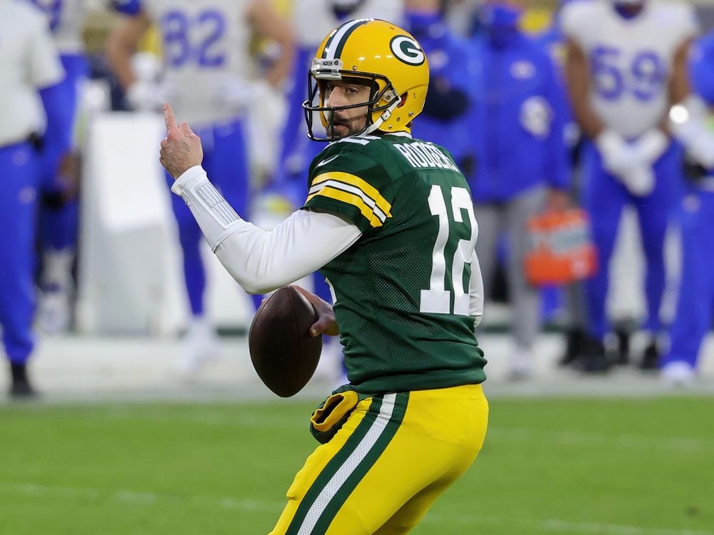 Aaron Rodgers placed on season-ending injured reserve by Packers